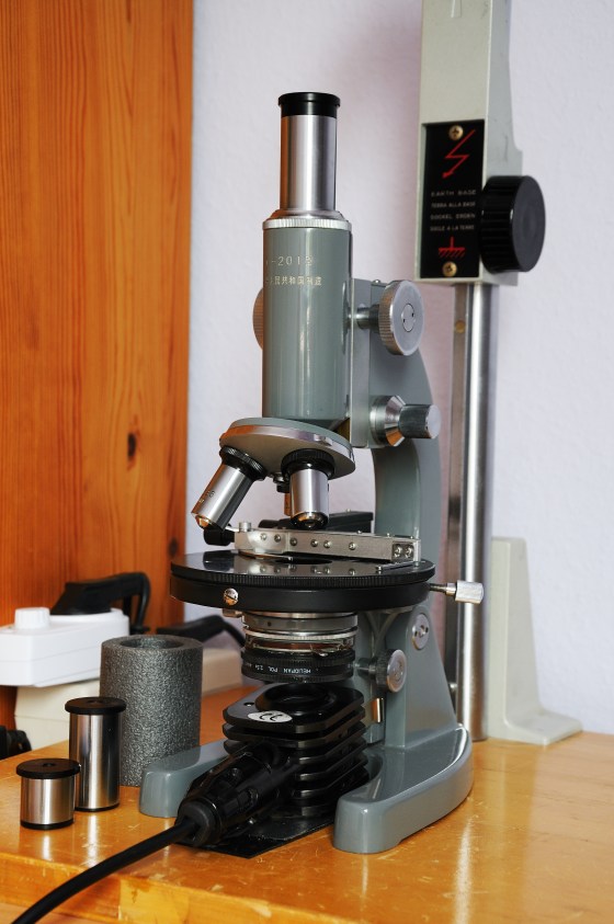 Chinesisches Mikroskop